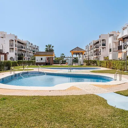 Beachfront Costa Appartement